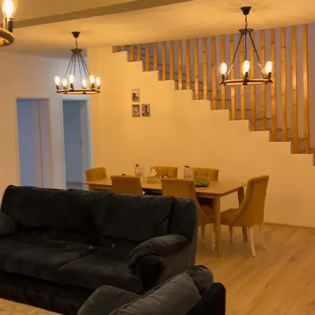 Villa Overland 1 *